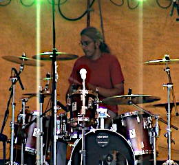 Volker Janacek: drums